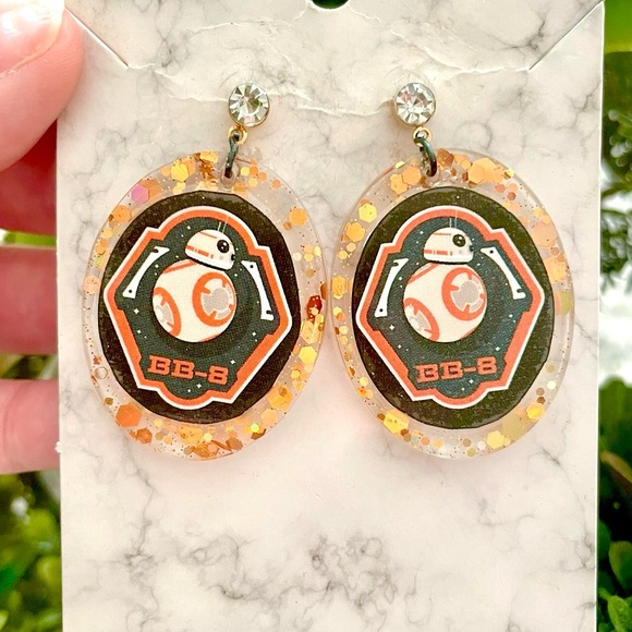 BB-8 Acrylic Earrings - Picture 2 of 5